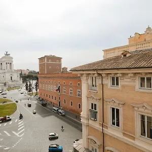 Sonder Piazza Venezia רומא